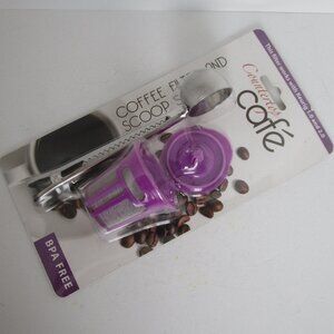 NWT coffee filter and clip scoop